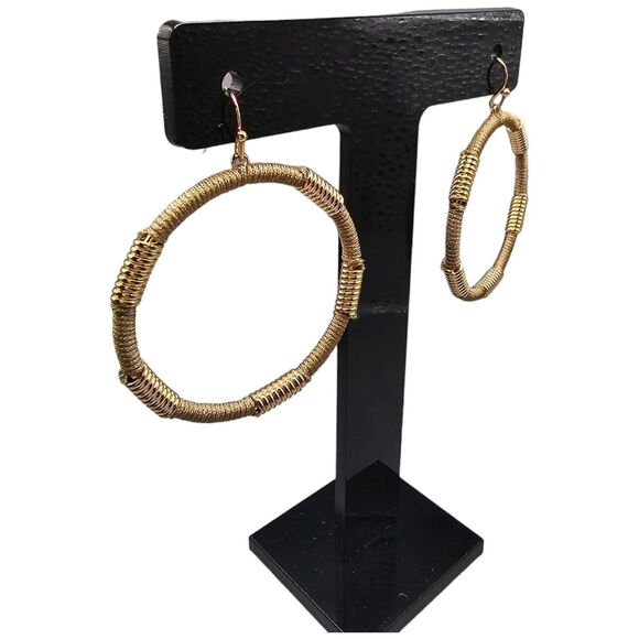 Pierced Earrings Artisan Hoop Mixed Material Beige Textile Cord Gold Tone Metal - Picture 3 of 6